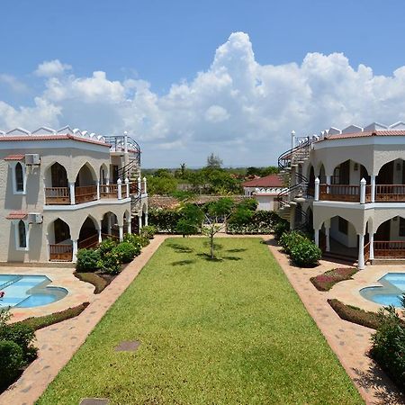Апартаменти Diani Pearl Діані-Біч Номер фото