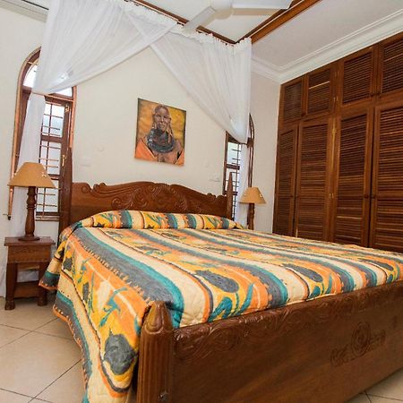 Апартаменти Diani Pearl Діані-Біч Екстер'єр фото